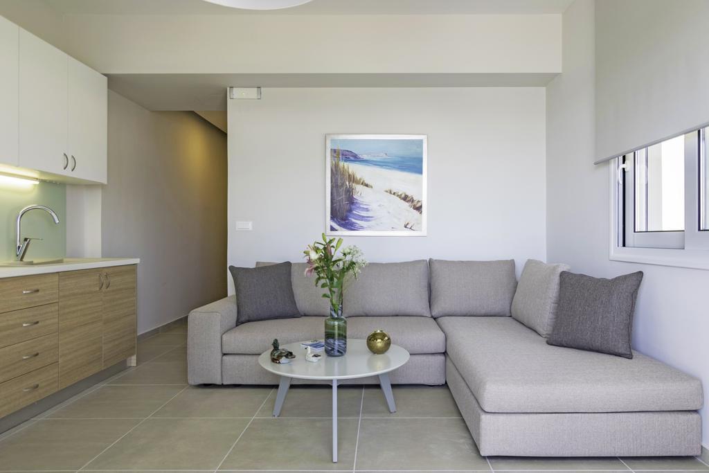 Sonja Beachfront Apartments カト・ダラトソ エクステリア 写真