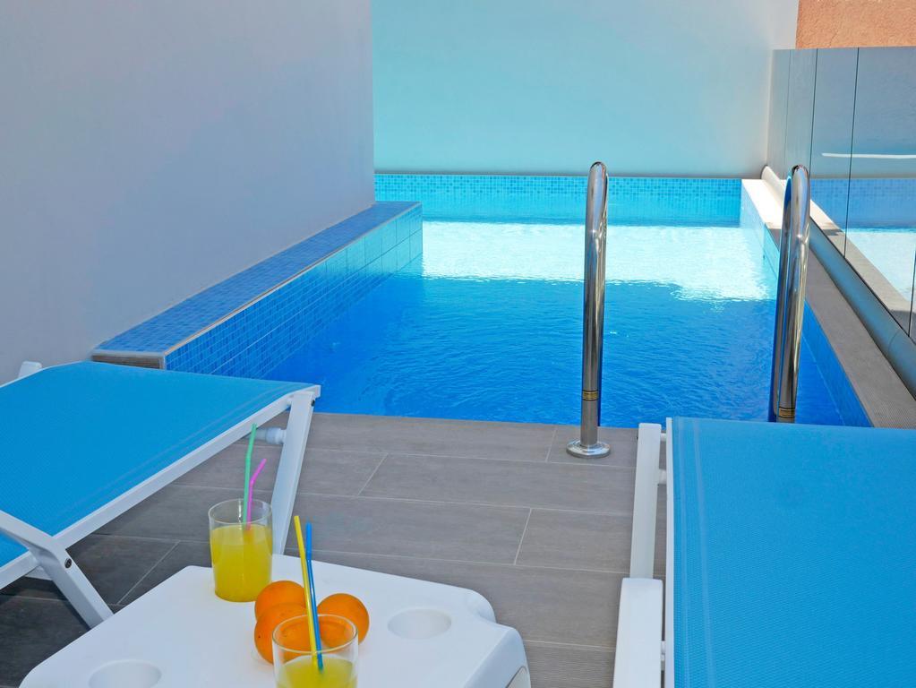 Sonja Beachfront Apartments カト・ダラトソ エクステリア 写真