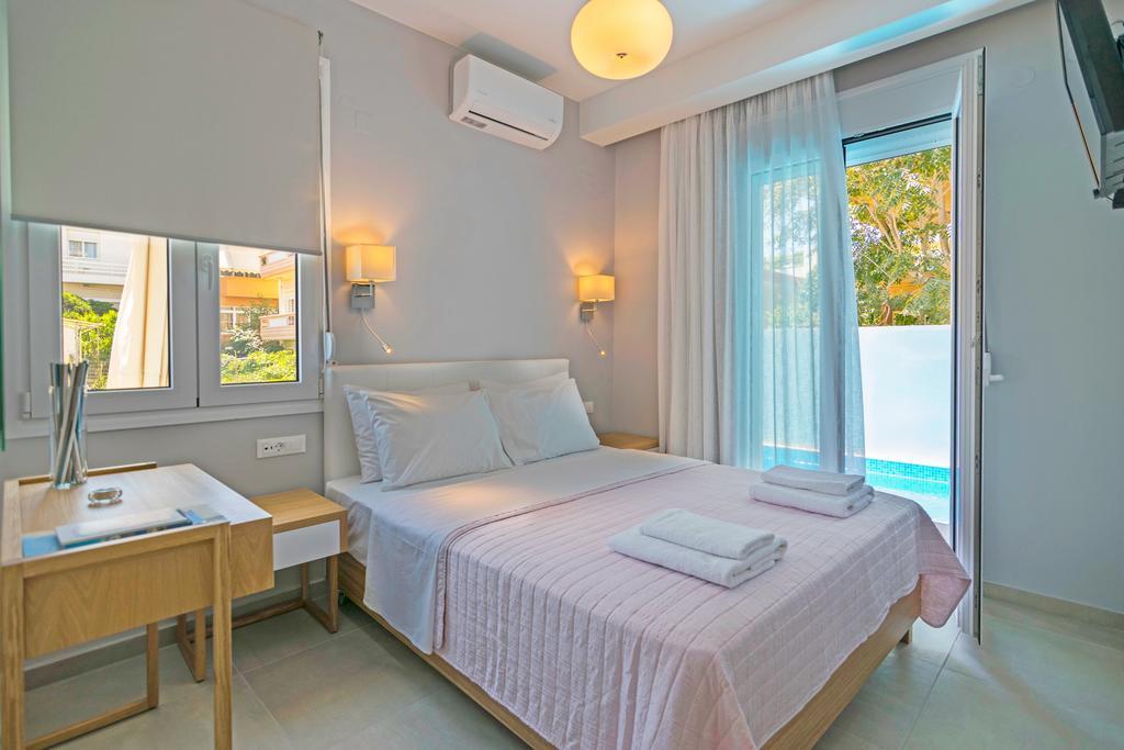 Sonja Beachfront Apartments カト・ダラトソ エクステリア 写真