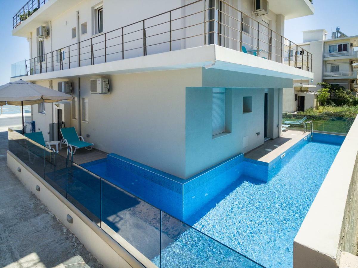 Sonja Beachfront Apartments カト・ダラトソ エクステリア 写真
