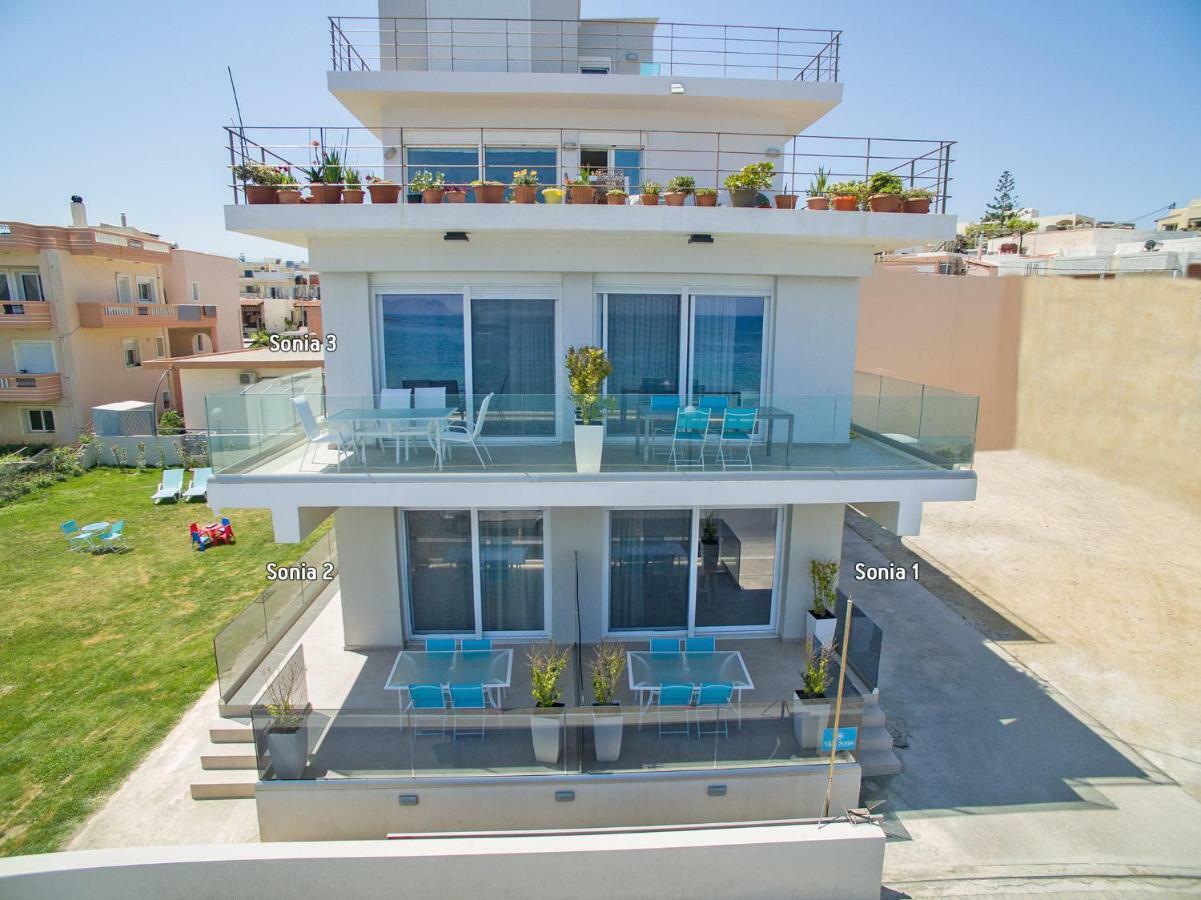 Sonja Beachfront Apartments カト・ダラトソ エクステリア 写真